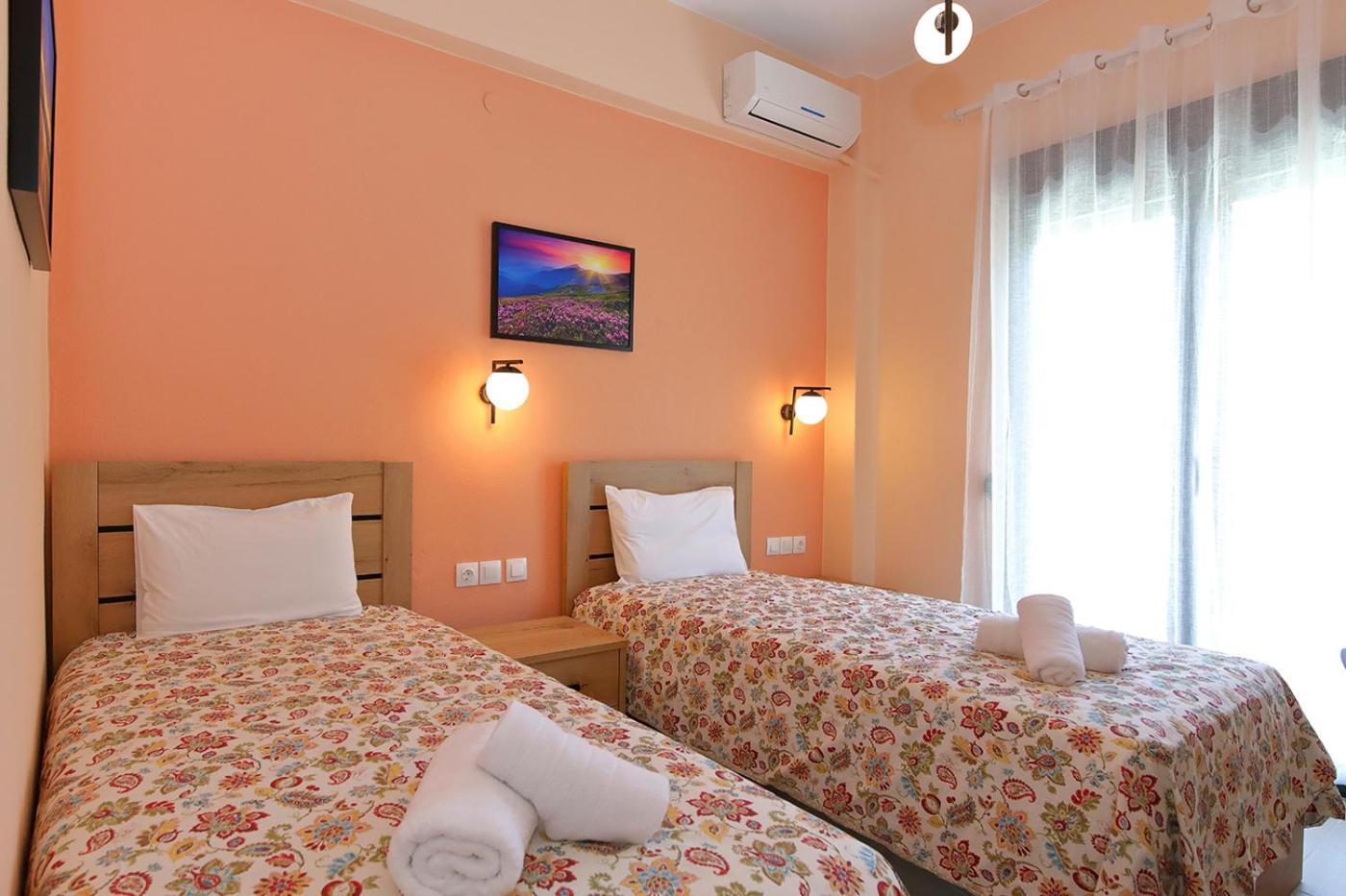 Agapitos Apartments Nikiti  Esterno foto