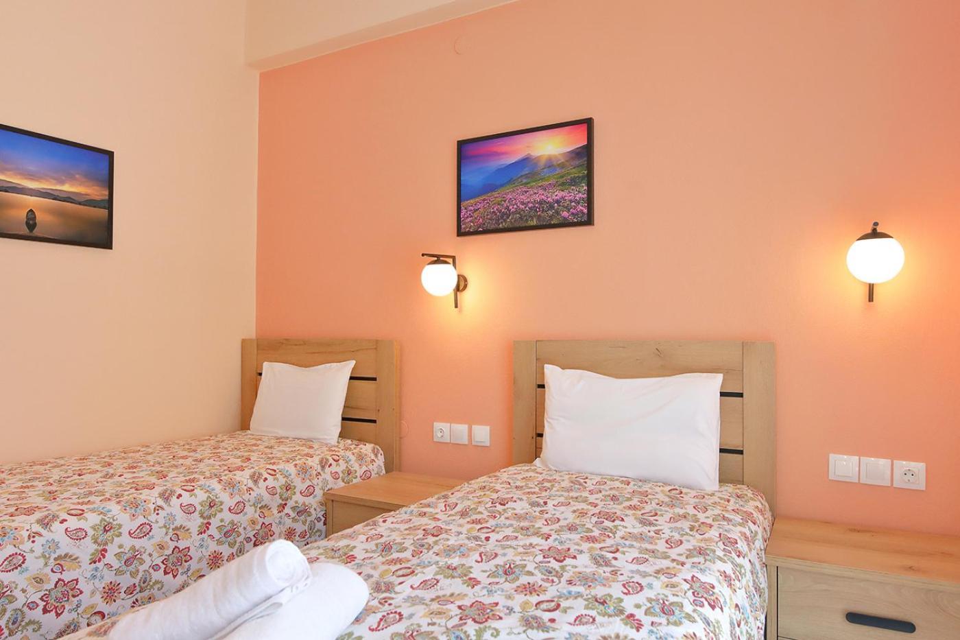 Agapitos Apartments Nikiti  Esterno foto